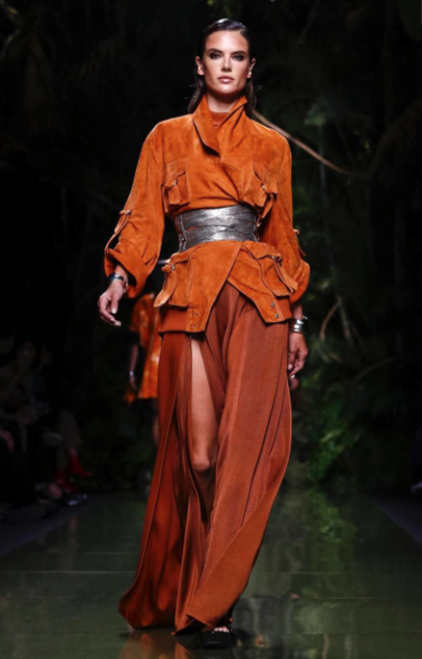 عرض أزياء Balmain لصيف وربيع ٢٠١٧ !