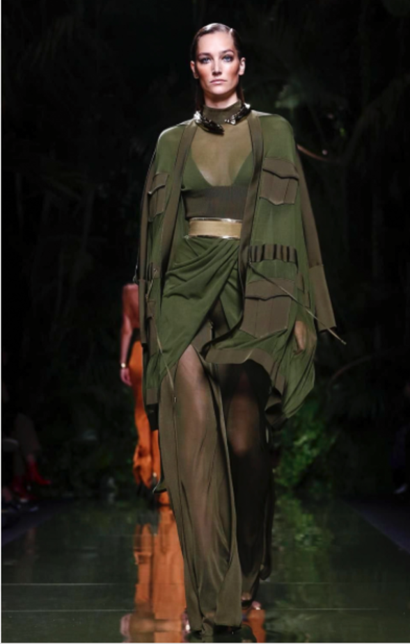 عرض أزياء Balmain لصيف وربيع ٢٠١٧ !