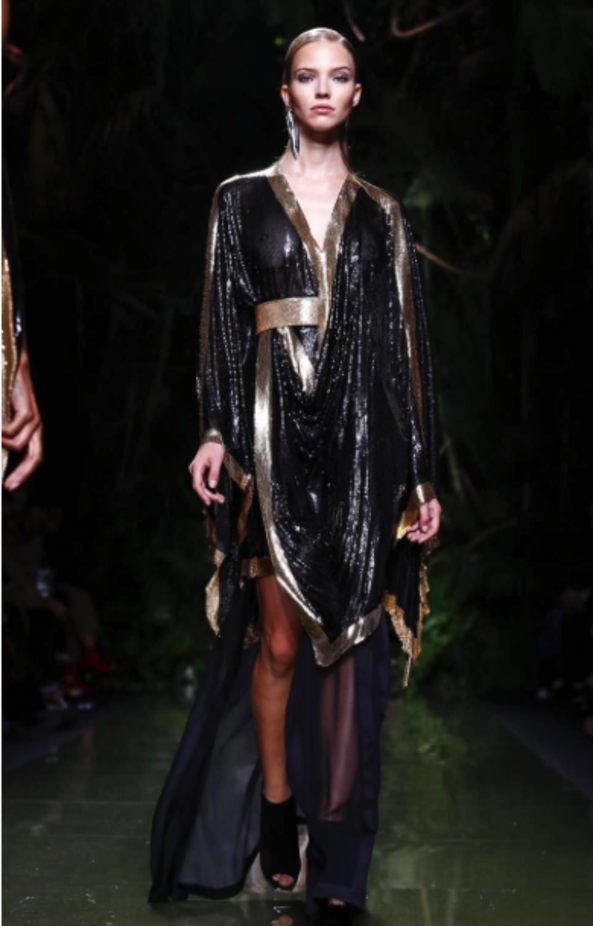 عرض أزياء Balmain لصيف وربيع ٢٠١٧ !