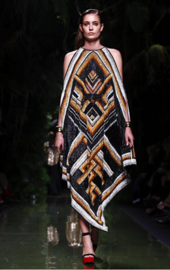 عرض أزياء Balmain لصيف وربيع ٢٠١٧ !