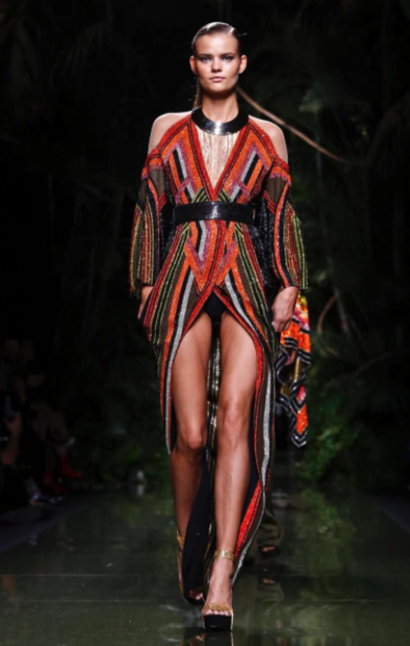 عرض أزياء Balmain لصيف وربيع ٢٠١٧ !