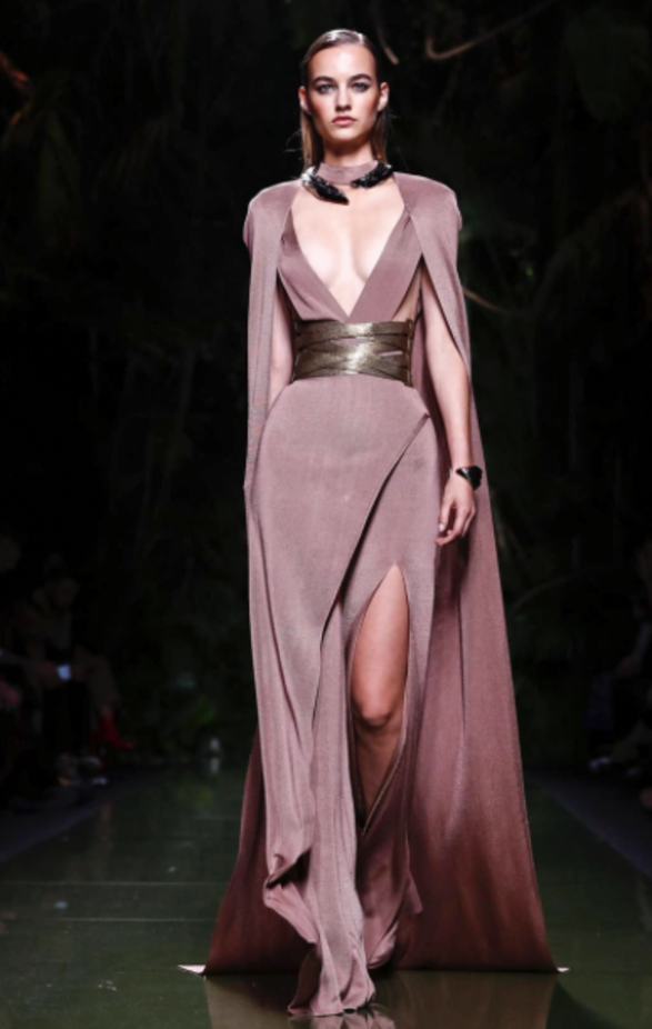 عرض أزياء Balmain لصيف وربيع ٢٠١٧ !