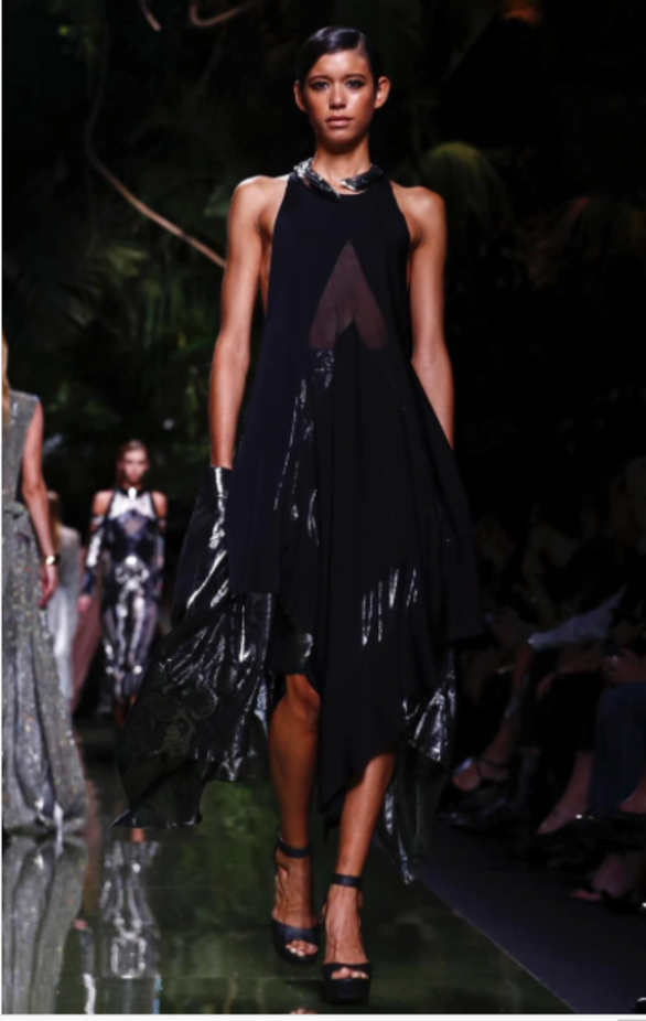 عرض أزياء Balmain لصيف وربيع ٢٠١٧ !
