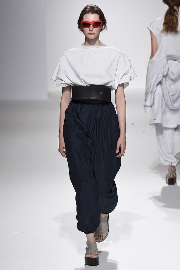 مجموعة Chalayan لربيع وصيف 2017