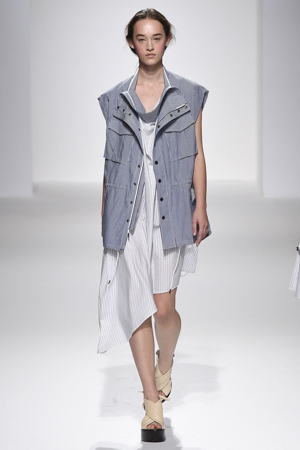 مجموعة Chalayan لربيع وصيف 2017