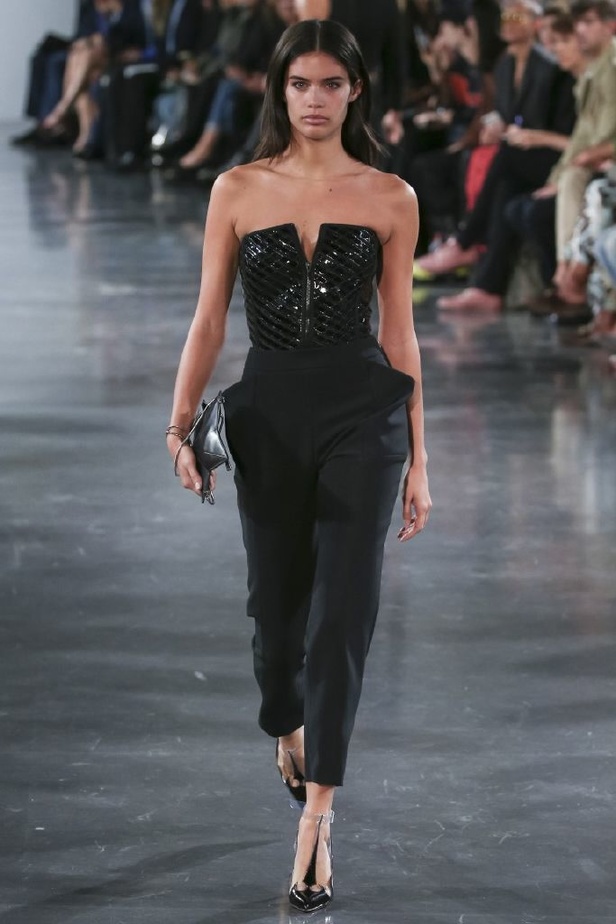 مجموعة موغلر لموسم ربيع وصيف 2018