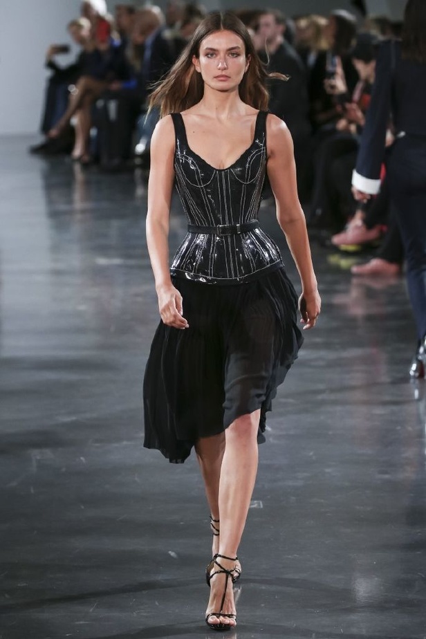 مجموعة موغلر لموسم ربيع وصيف 2018