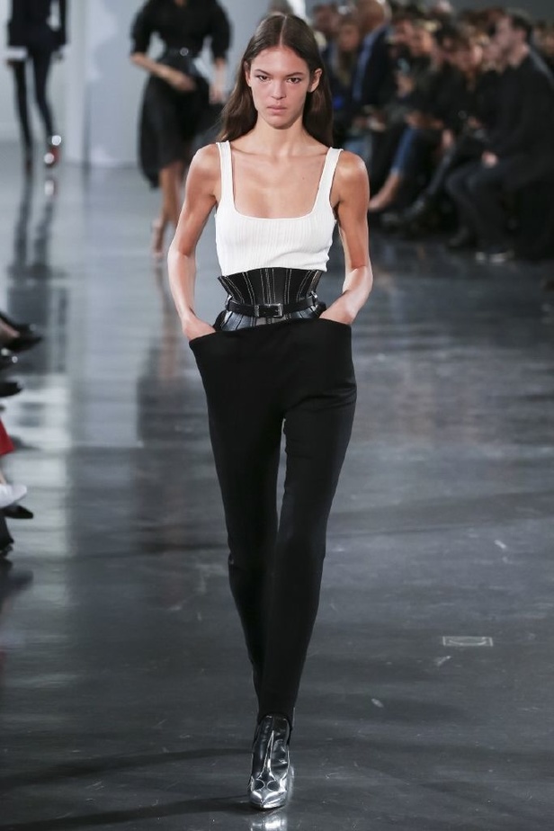 مجموعة موغلر لموسم ربيع وصيف 2018