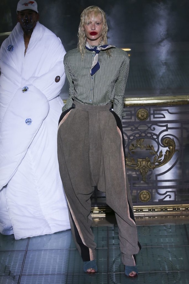 مجموعة Andreas Kronthaler for Vivienne Westwood لربيع وصيف ٢٠١٨!