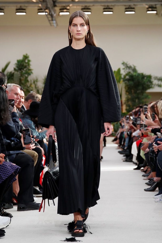 مجموعة فالنتينو لموسم ربيع وصيف 2019