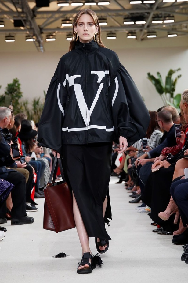 مجموعة فالنتينو لموسم ربيع وصيف 2019