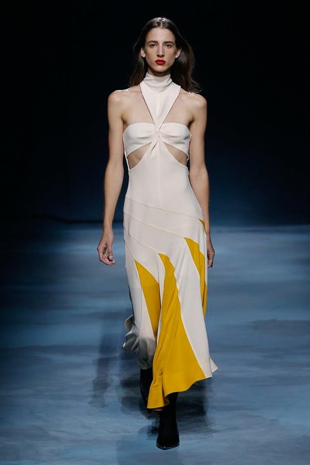 عرض أزياء Givenchy لربيع وصيف 2019 !