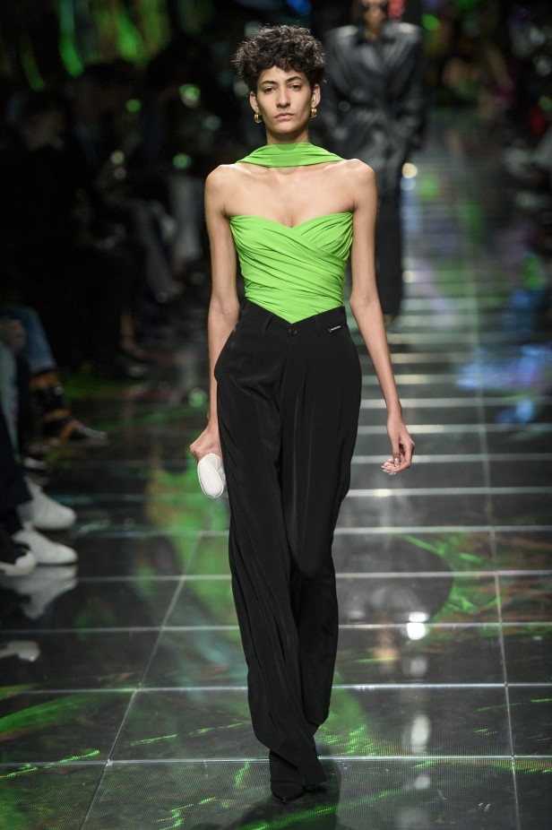 مجموعة Balenciaga لربيع وصيف 2019