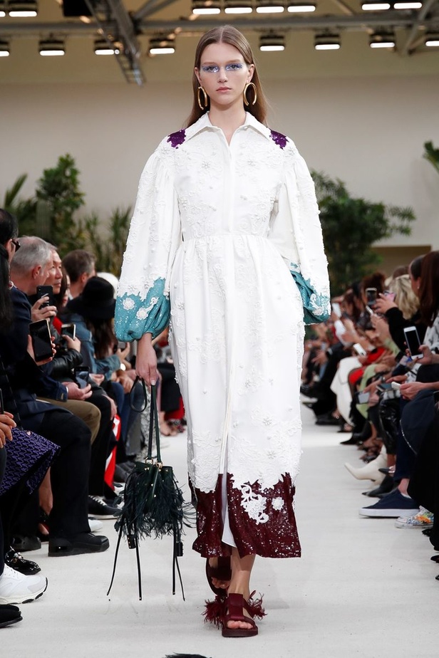 مجموعة فالنتينو لموسم ربيع وصيف 2019