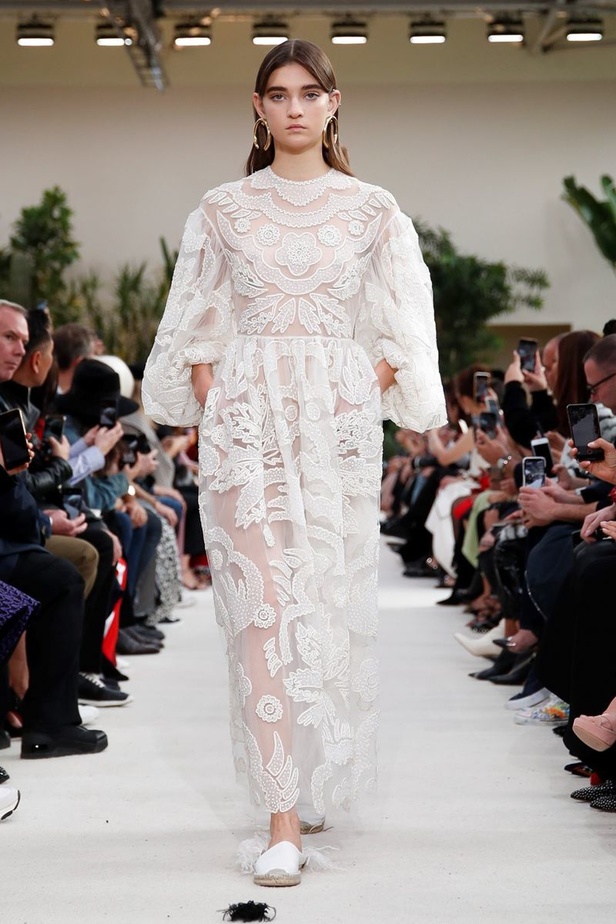 مجموعة فالنتينو لموسم ربيع وصيف 2019