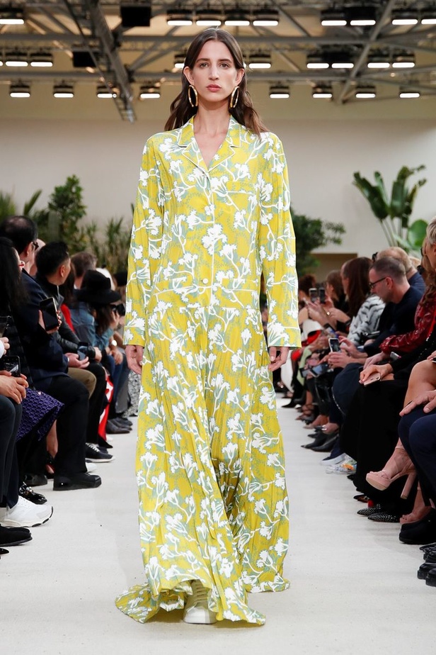 مجموعة فالنتينو لموسم ربيع وصيف 2019