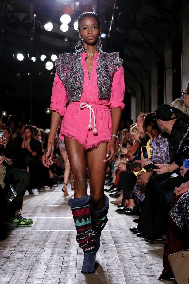 اسبوع الموضة في باريس 2019 مجموعة الالبسة الجاهزة من إيزابيل مارانت لربيع وصيف 2020