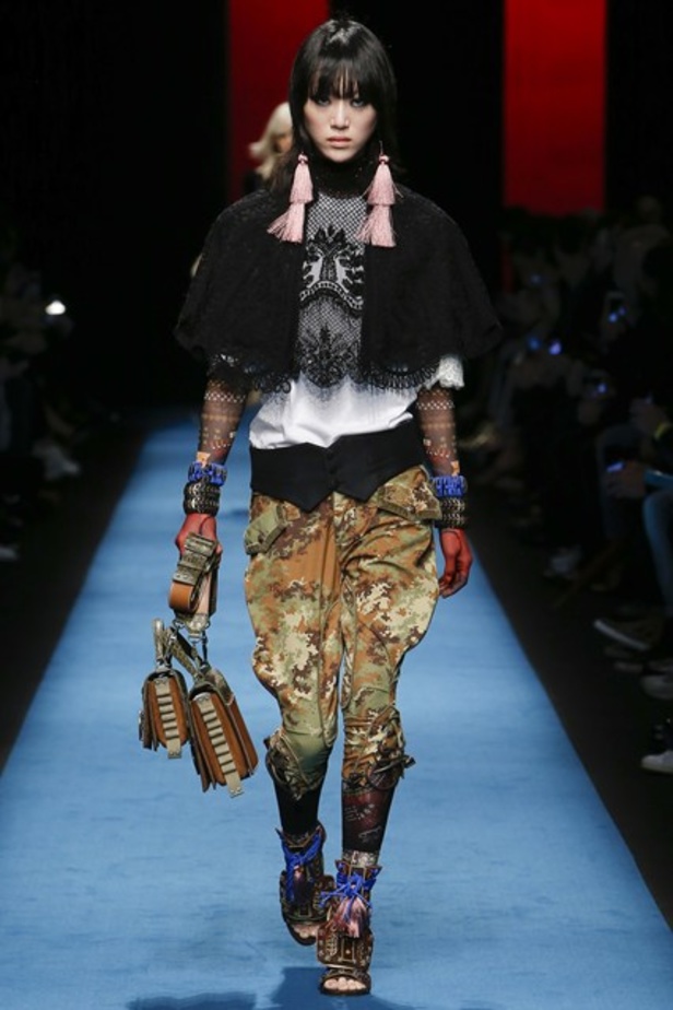 مجموعة DSquared 2 لخريف وشتاء 2016