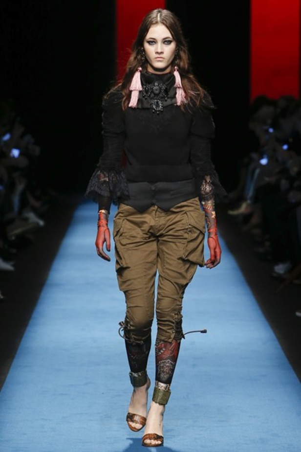 مجموعة DSquared 2 لخريف وشتاء 2016