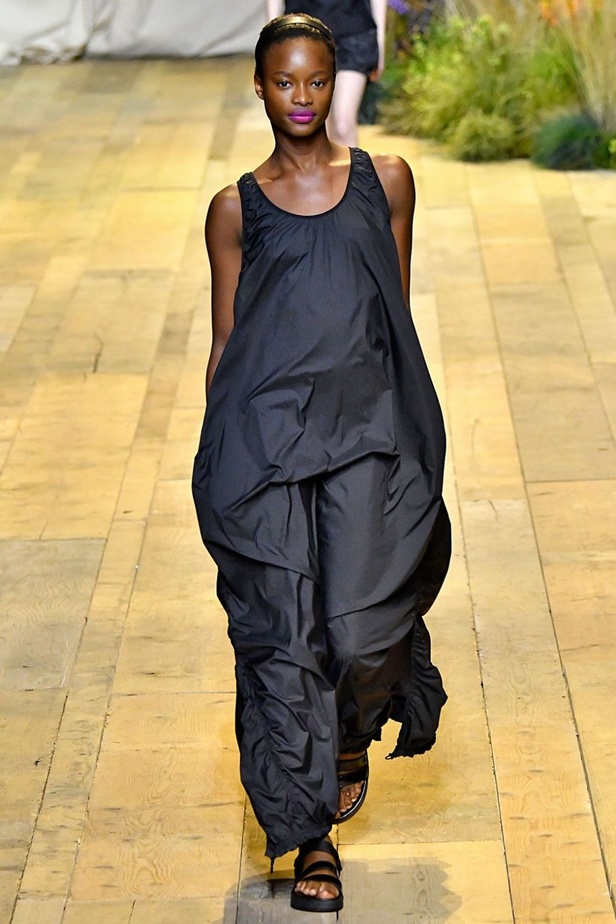 مجموعة H&M لربيع وصيف ٢٠١٧ !