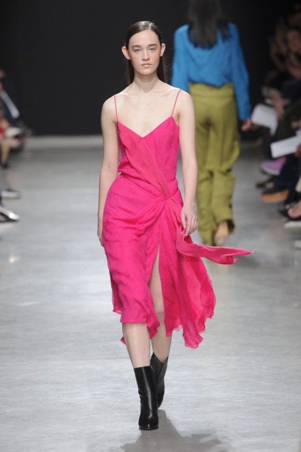 مجموعة Guy Laroche الكلاسيكية لخريف وشتاء 2017