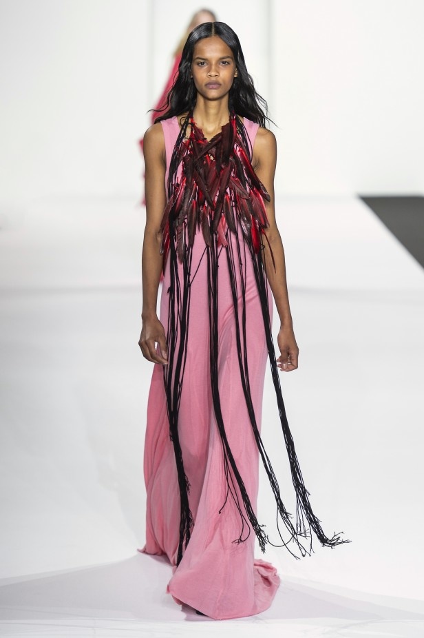 مجموعة Ann Demeulemeester لخريف 2019