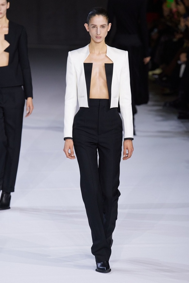  مجموعة Haider Ackermann خريف وشتاء 2020