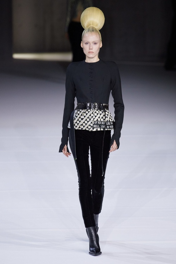  مجموعة Haider Ackermann خريف وشتاء 2020