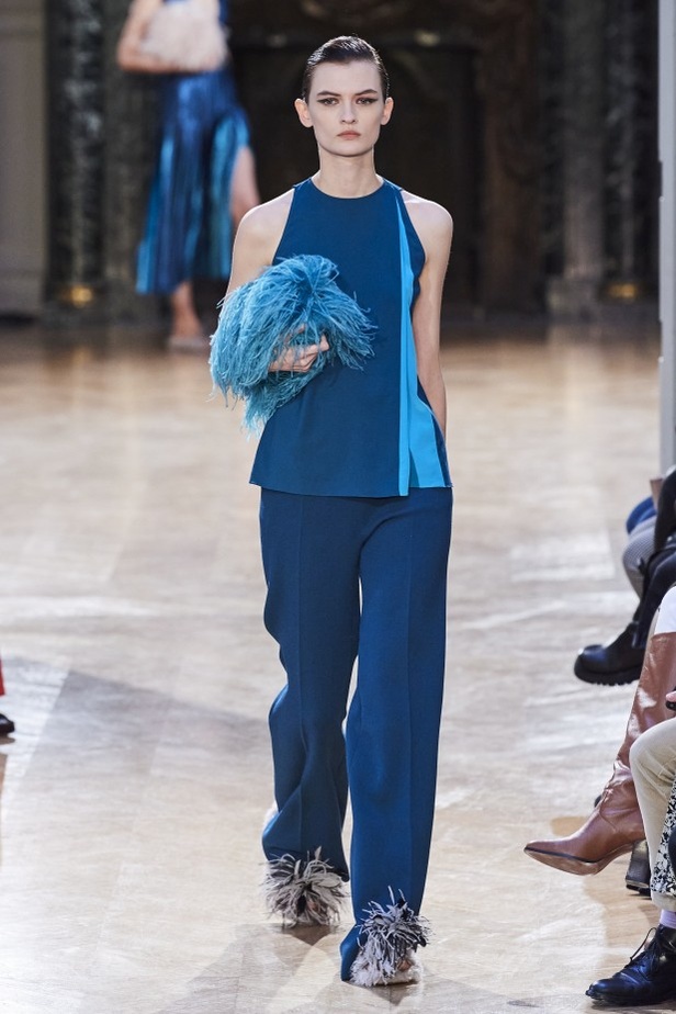 عرض أزياء Altuzarra خلال اسبوع الموضة في باريس لخريف وشتاء 2020-2021