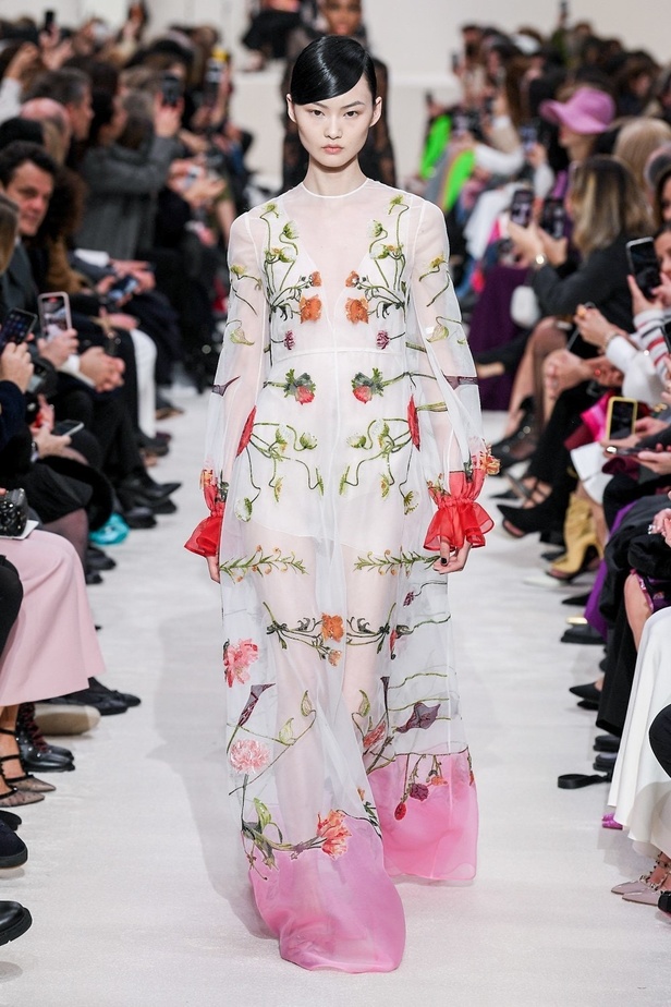 مجموعة Valentino لموسم خريف وشتاء 2020