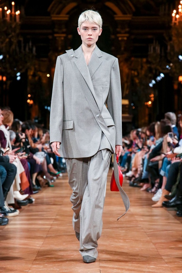 مجموعة ستيلا مكارتني لموسم خريف وشتاء 2020-2021