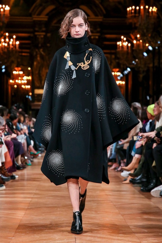 مجموعة ستيلا مكارتني لموسم خريف وشتاء 2020-2021