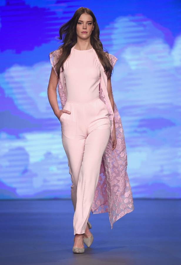 عرض Sotra لموسم خريف وشتاء 2016-2017