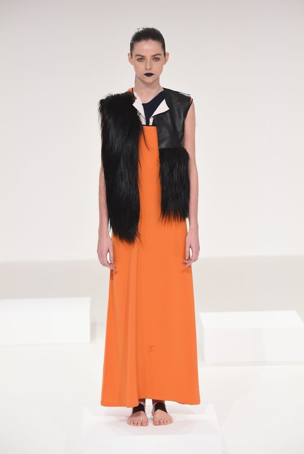 الاماراتية خلود آل ثاني Bint Thani في Fashion Forward 2016