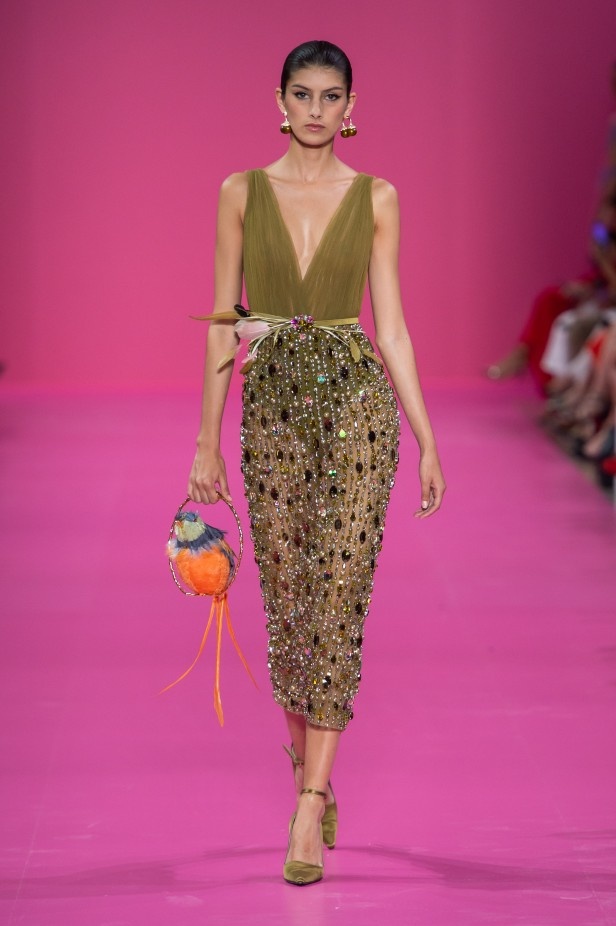 مجموعة جورج حبيقة للأزياء الراقية لخريف 2019: أناقة في التصاميم وعصرية بالتفاصيل