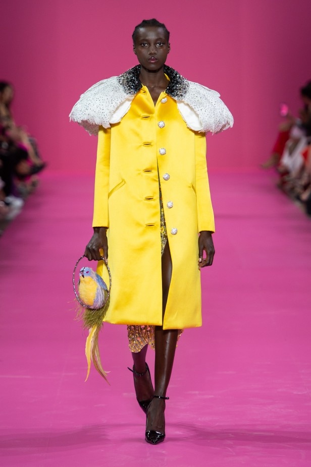 مجموعة جورج حبيقة للأزياء الراقية لخريف 2019: أناقة في التصاميم وعصرية بالتفاصيل