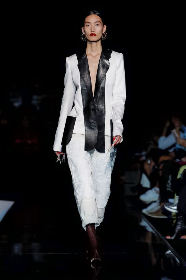 مجموعة Schiaparelli للهوت كوتور لشتاء 2019