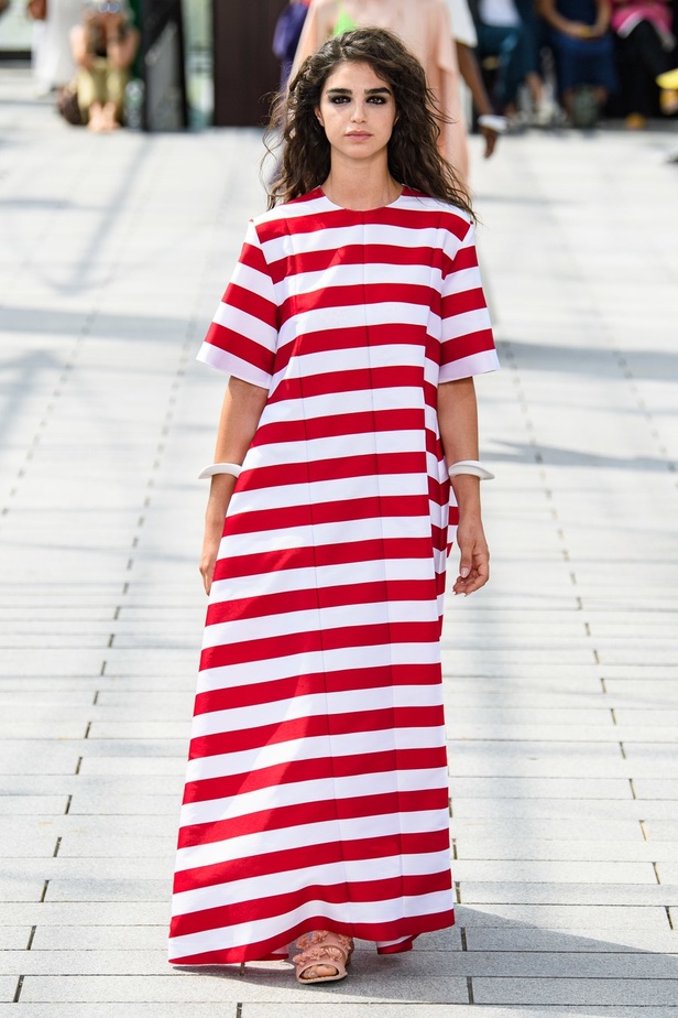 المصمم ربيع كيروز يحتفل بمرور ٢٠  عاما على دخوله عالم الأزياء  