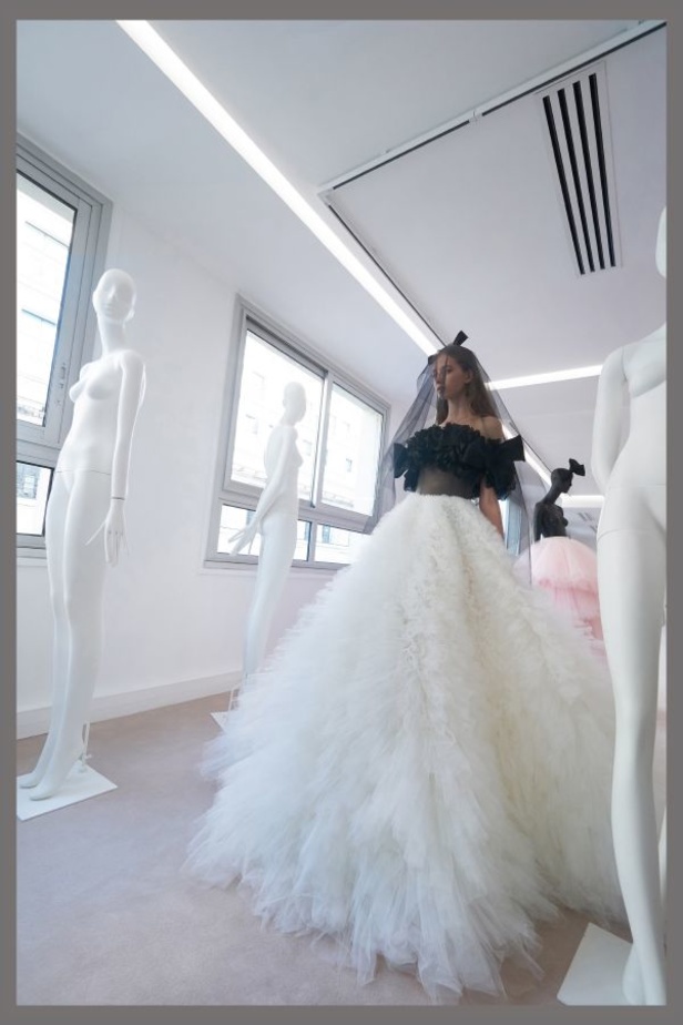 مجموعة Giambattista Valli لخريف وشتاء 2019-2020