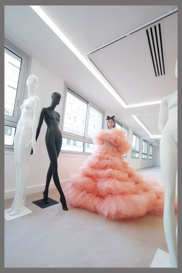 مجموعة Giambattista Valli لخريف وشتاء 2019-2020