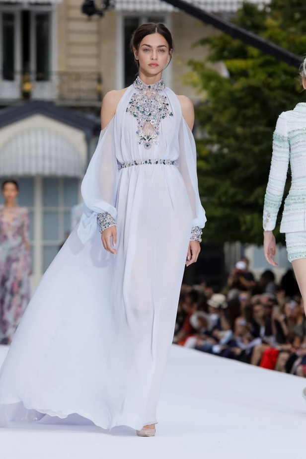 مجموعة رالف أند روسو للهوت كوتور لشتاء 2019