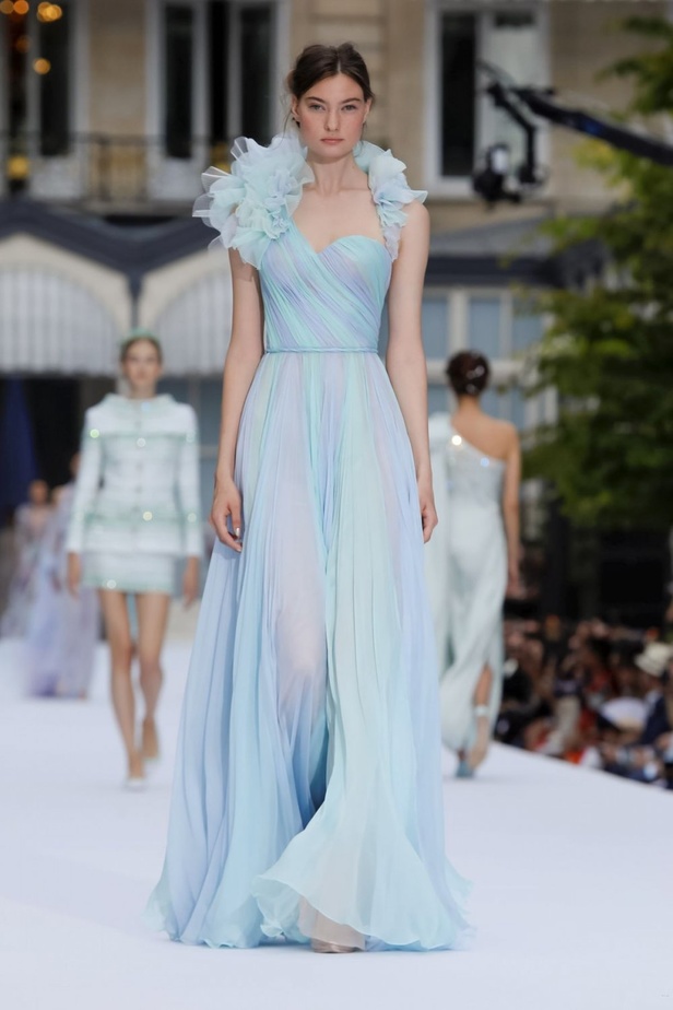 مجموعة رالف أند روسو للهوت كوتور لشتاء 2019