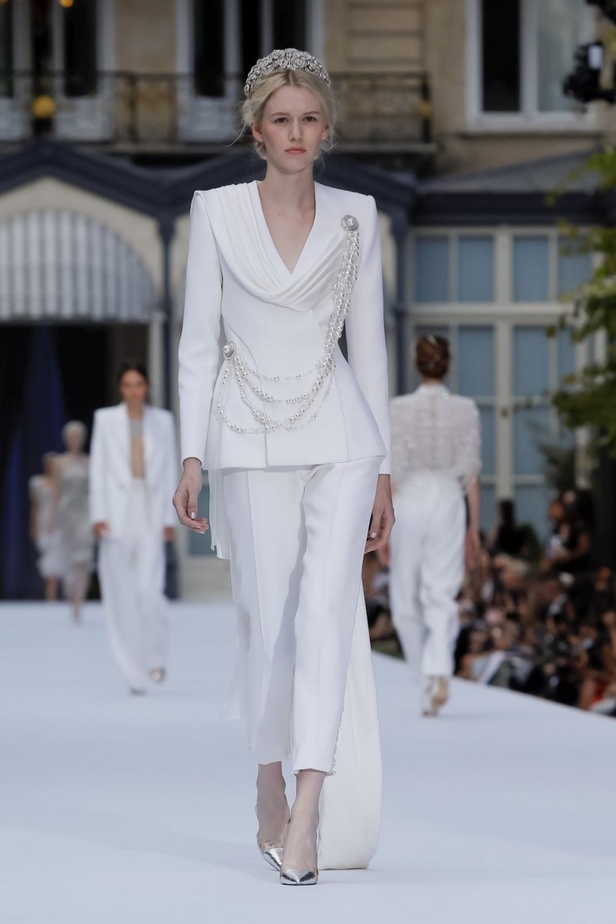 مجموعة رالف أند روسو للهوت كوتور لشتاء 2019