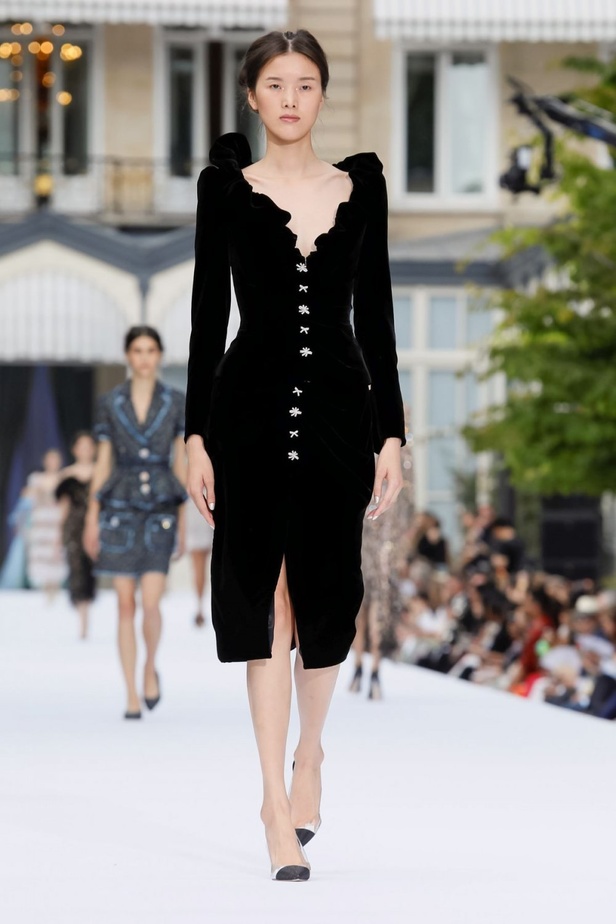 مجموعة رالف أند روسو للهوت كوتور لشتاء 2019