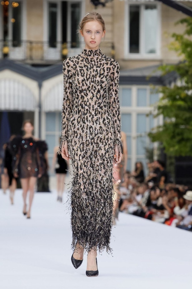 مجموعة رالف أند روسو للهوت كوتور لشتاء 2019