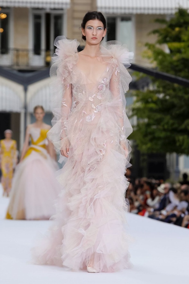 مجموعة رالف أند روسو للهوت كوتور لشتاء 2019