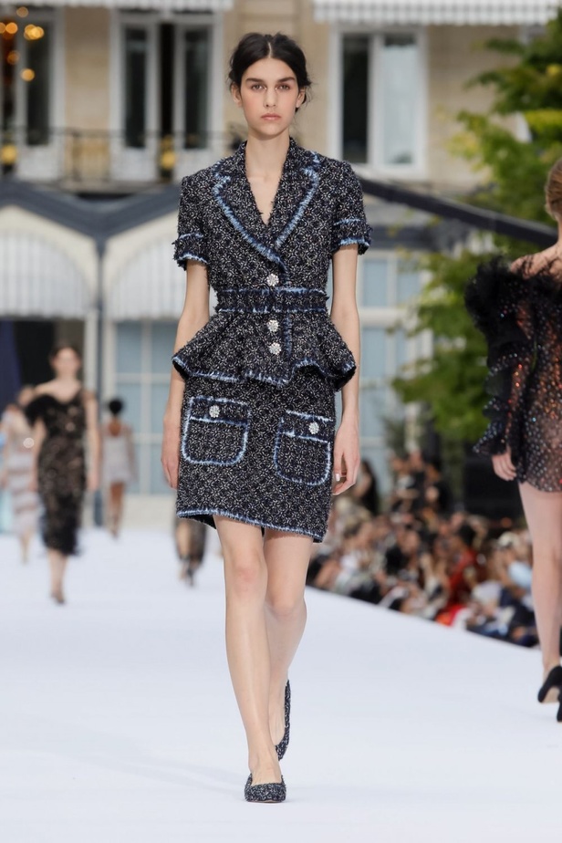 مجموعة رالف أند روسو للهوت كوتور لشتاء 2019