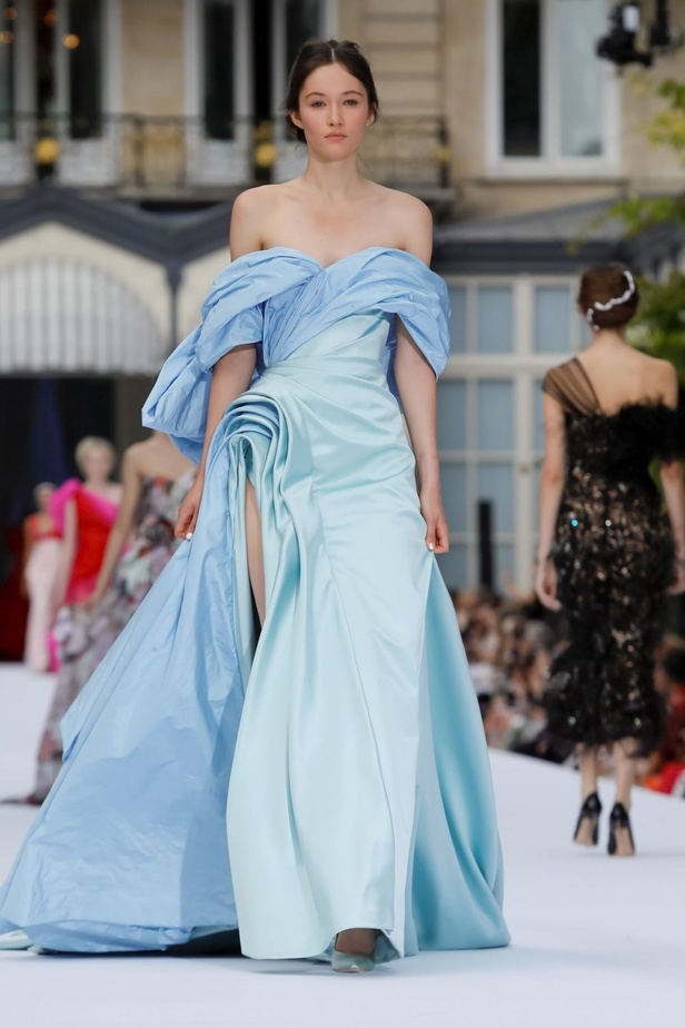 مجموعة رالف أند روسو للهوت كوتور لشتاء 2019