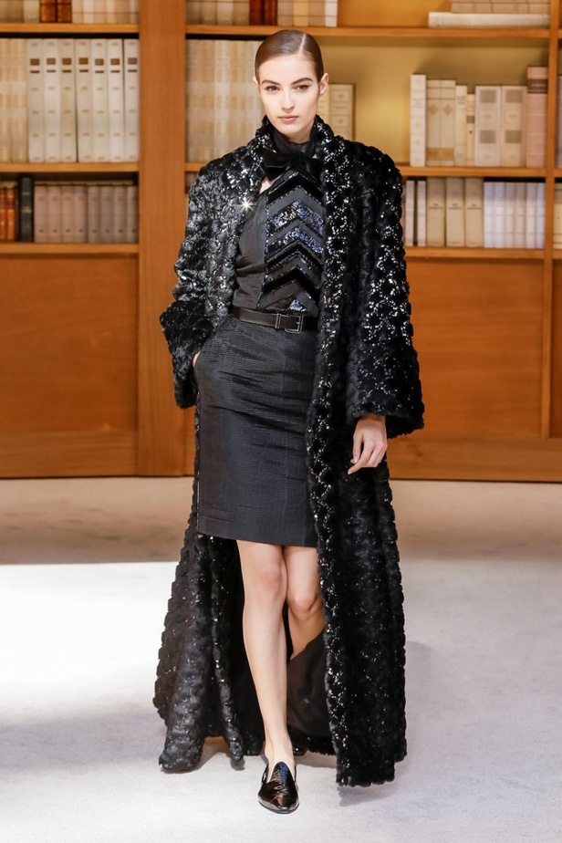  مجموعة شانيل هوت كوتور 2020 من اسبوع الموضة في باريس 2019