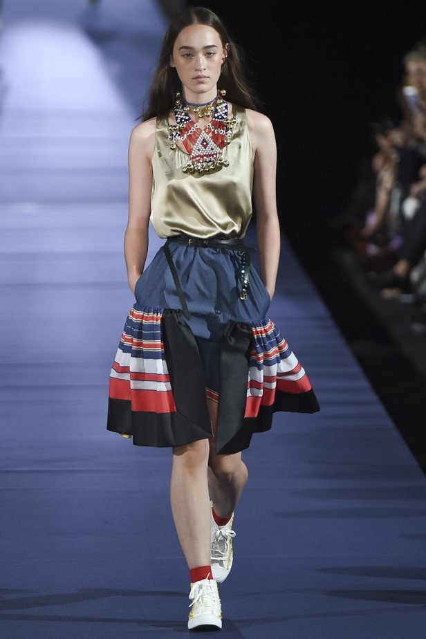 مجموعة اليكسي مابيل لموسم ربيع وصيف 2017